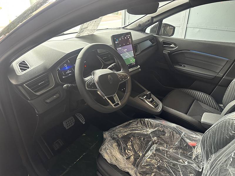 RENAULT CAPTUR intérieur avant